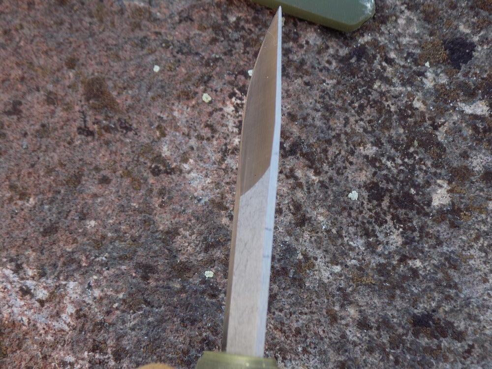 MORAKNIV KANSBOL GREEN KNIFE WITH SURVIVAL KIT