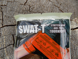 Survival - Stretch Wrap And Tuck - Tourniquet - Package Close up - Wilderness Survival Systems : Picture 